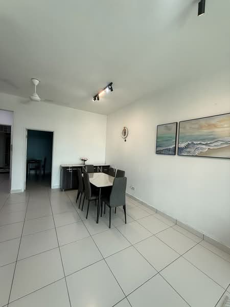 Service Residence for Rent at Sky Peak Residences - Jenny Tee - Dining Room - PropertyGuru.com.my