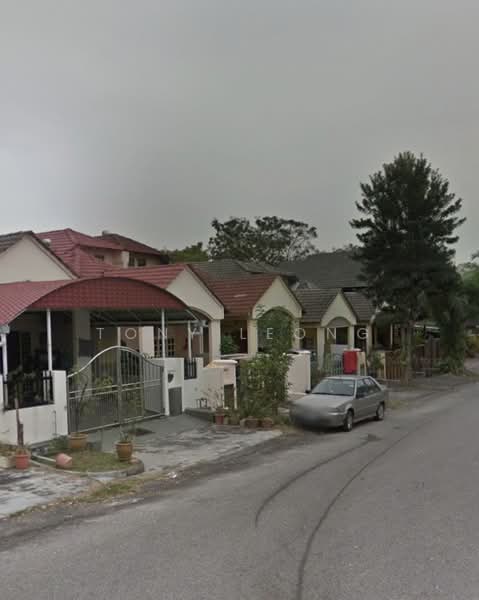 1.5-storey Terraced House for Rent in Usj 3 (Subang Jaya) - Tony Leong - Exterior - PropertyGuru.com.my