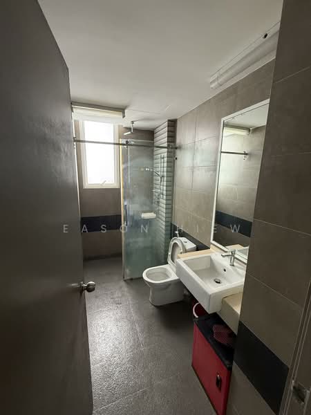 Service Residence for Rent at The Loft @ ZetaPark - Eason Hiew - Bathroom - PropertyGuru.com.my