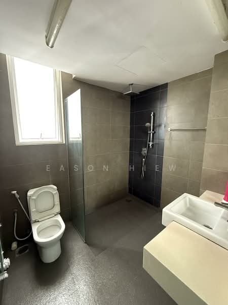 Service Residence for Rent at The Loft @ ZetaPark - Eason Hiew - Bathroom - PropertyGuru.com.my
