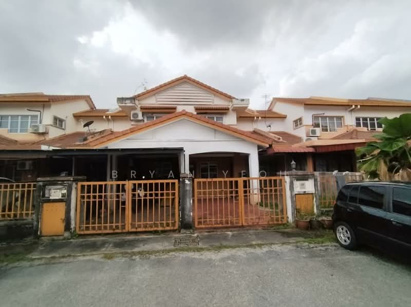 1.5-storey Terraced House for Sale in Bandar Bukit Raja (Klang) - Bryan Yeoh - Exterior - PropertyGuru.com.my