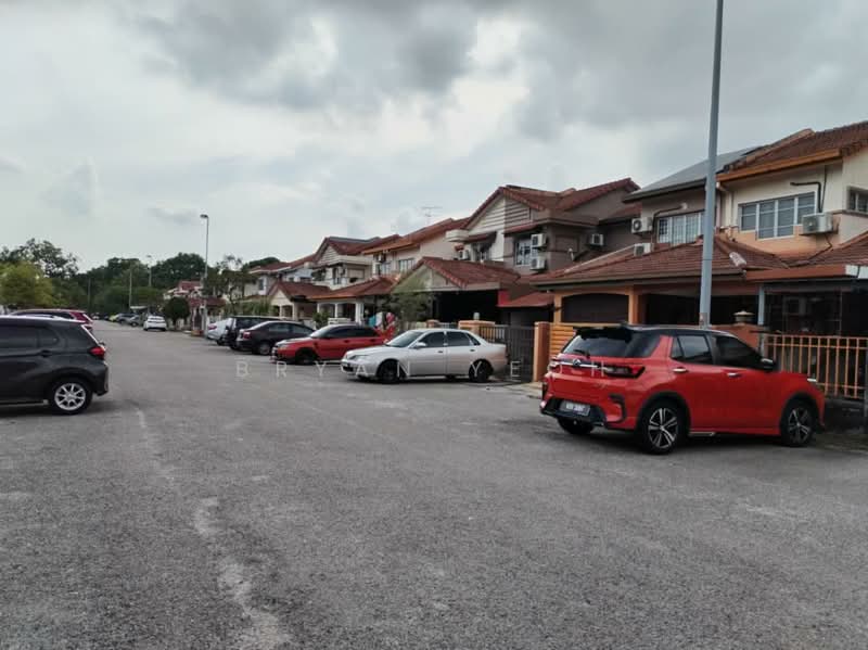 1.5-storey Terraced House for Sale in Bandar Bukit Raja (Klang) - Bryan Yeoh - Exterior - PropertyGuru.com.my