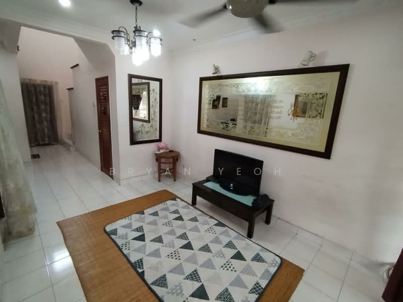 1.5-storey Terraced House for Sale in Bandar Bukit Raja (Klang) - Bryan Yeoh - Living Room - PropertyGuru.com.my