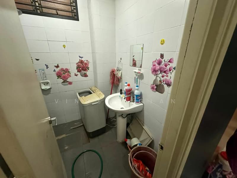 Service Residence for Sale at Palazio - Vincent Gian - Bathroom - PropertyGuru.com.my