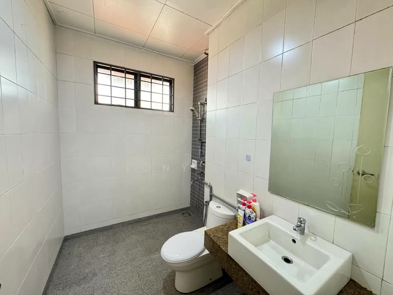 Alam Impian untuk Untuk Dijual - RM 780,000, Apr 2026 - Bathroom - PropertyGuru.com.my