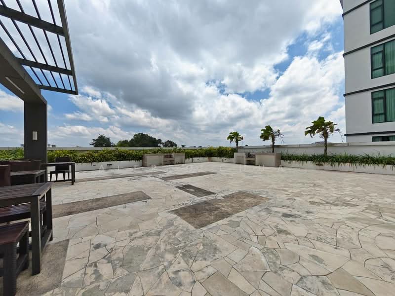 Condominium for Sale at Upland Serviced Suite (USS) - Alfred Chua - Exterior - PropertyGuru.com.my