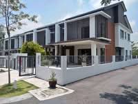 For Sale - Sepang FULL LOAN 20 x 70 [4bed 4bath] 0% DP 1700 Monthly