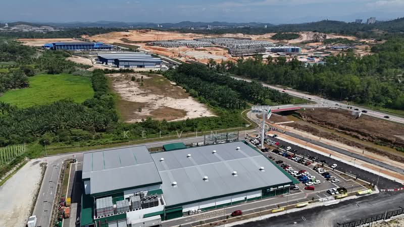 Shop / Office for Sale in Rawang (Selangor) - Kelvin Lu - Exterior - PropertyGuru.com.my