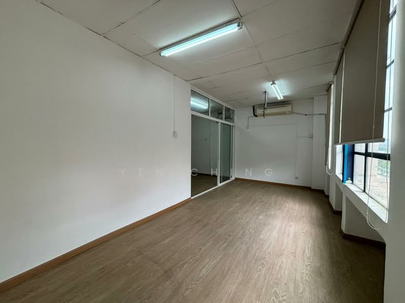 Office for Rent in Desa Aman Puri (Kepong) - Yen Ching - Interior - PropertyGuru.com.my