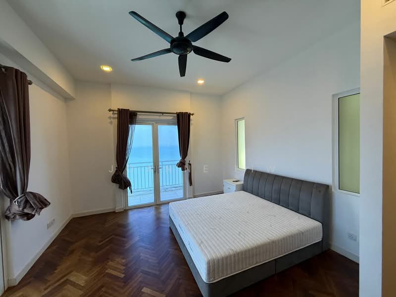 Kondominium untuk Disewa di Quayside Seafront Resort Condominiums - Joanne Liw - Bedroom - PropertyGuru.com.my