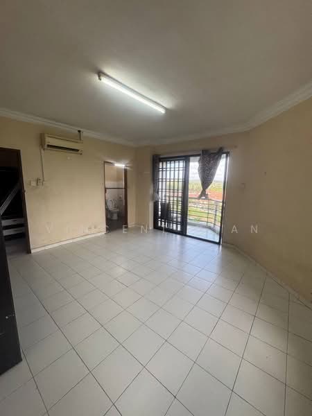 Seri Mutiara Apartment untuk Untuk Disewa - RM 1,300 /bulan, Apr 2026 - Living Room - PropertyGuru.com.my