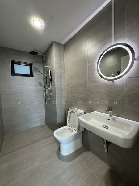 Residensi Ava @ Kiara Bay untuk Untuk Disewa - RM 1,900 /bulan, Apr 2026 - Bathroom - PropertyGuru.com.my