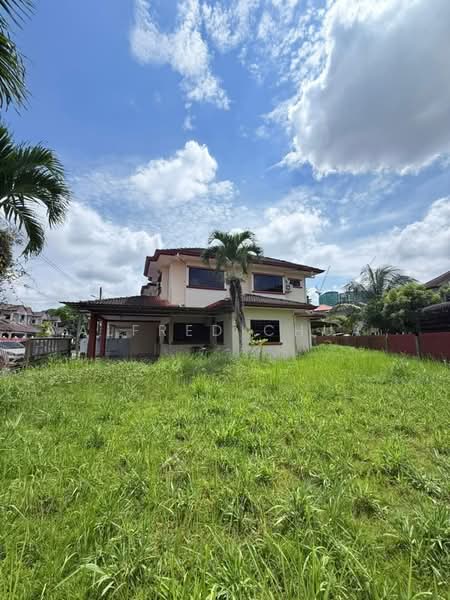 Semi-Detached House for Sale in Kuching (Sarawak) - Alfred Chua - Exterior - PropertyGuru.com.my