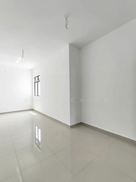 2-storey Terraced House for Sale in Bandar Dato Onn (Tebrau) - Kelly Chiam - Bedroom - PropertyGuru.com.my