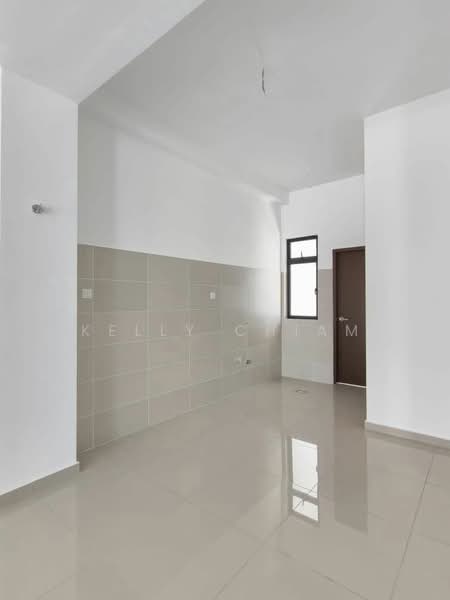 2-storey Terraced House for Sale in Bandar Dato Onn (Tebrau) - Kelly Chiam - Kitchen - PropertyGuru.com.my