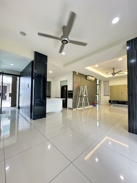 Twin Villa for Sale in Gelugor (Penang) - Jacyntha Lee - Living Room - PropertyGuru.com.my