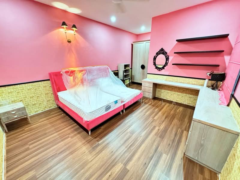 Twin Villa for Sale in Taman Melawati (Ulu Kelang) - Fauzi Abdullah - Bedroom - PropertyGuru.com.my