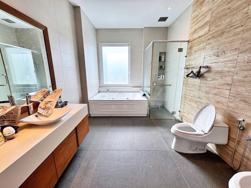 Twin Villa for Sale in Taman Melawati (Ulu Kelang) - Fauzi Abdullah - Bathroom - PropertyGuru.com.my