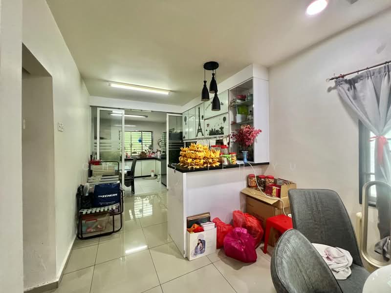 2-storey Terraced House for Sale in Permas Jaya (Johor Bahru) - Chen Shieh Yu - Kitchen - PropertyGuru.com.my
