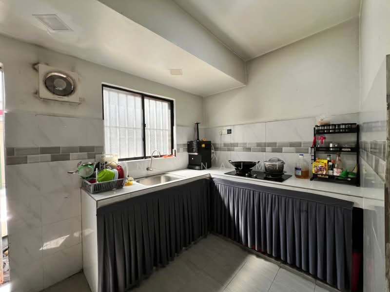 Taman Sierra Perdana untuk Untuk Dijual - RM 570,000, Apr 2026 - Kitchen - PropertyGuru.com.my