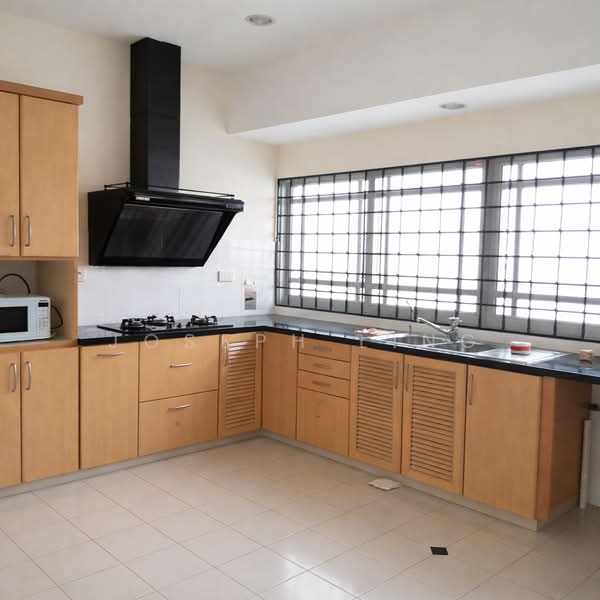 Semi-Detached House for Rent in Taman Tun Dr Ismail (Kuala Lumpur) - Joseph Ling - Kitchen - PropertyGuru.com.my
