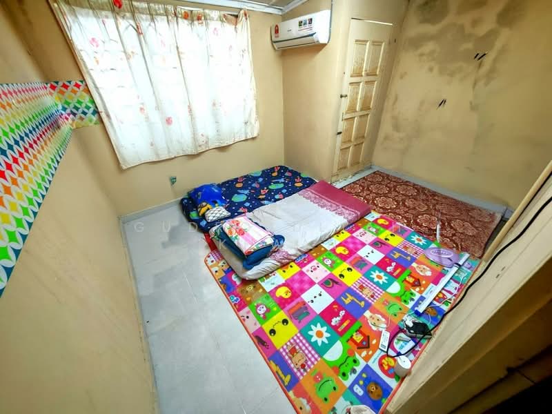 Taman Koperasi Cuepacs untuk Untuk Dijual - RM 385,000, Apr 2026 - Bedroom - PropertyGuru.com.my