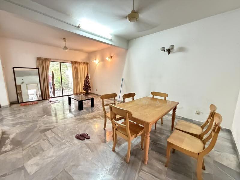 Rumah Teres 2-Tingkat untuk Dijual di Bandar Utama 7 (Bandar Utama) - Sandra Wang - Living Room - PropertyGuru.com.my