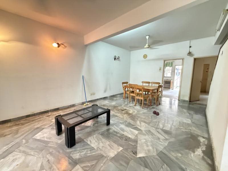Rumah Teres 2-Tingkat untuk Dijual di Bandar Utama 7 (Bandar Utama) - Sandra Wang - Living Room - PropertyGuru.com.my