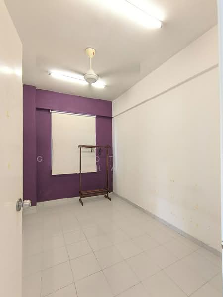 Condominium for Sale at Desa Pelangi Condominium - Gudrotullah Ikhwan - Interior - PropertyGuru.com.my