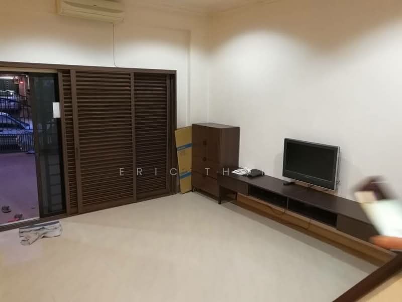 Rumah Teres 2 Tingkat untuk Dijual di Kajang (Selangor) - Eric Tham - Living Room - PropertyGuru.com.my