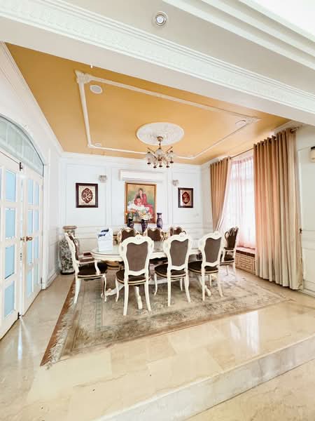 Bungalow for Sale in Taman Nong Chik (Johor Bahru) - Hanif Najmi - Dining Room - PropertyGuru.com.my