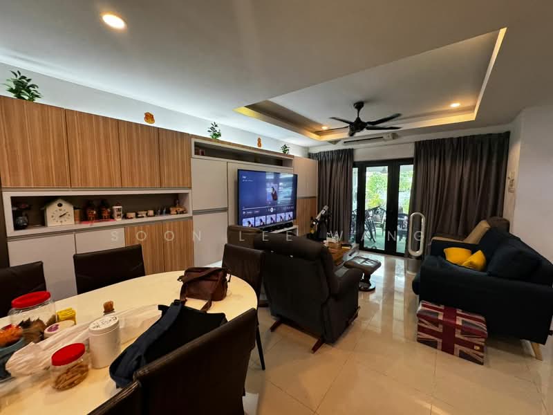 2.5-storey Terraced House for Sale in Bandar Utama 11 (Bandar Utama) - Soon Lee Wang - Living Room - PropertyGuru.com.my