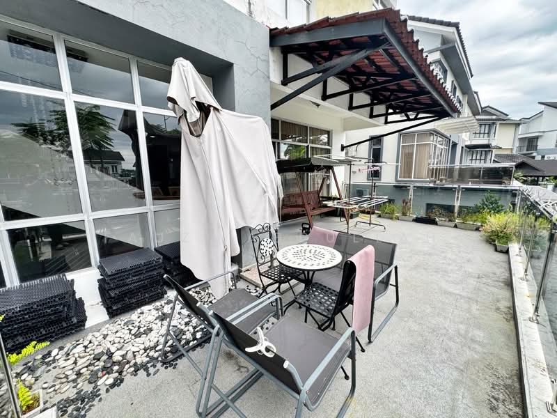 Semi-Detached House for Sale in Saujana Villa (Kajang) - Fauzi Abdullah - Exterior - PropertyGuru.com.my