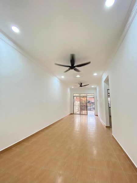 Terraced House for Sale in Pasir Gudang (Johor) - Hanif Najmi - Living Room - PropertyGuru.com.my