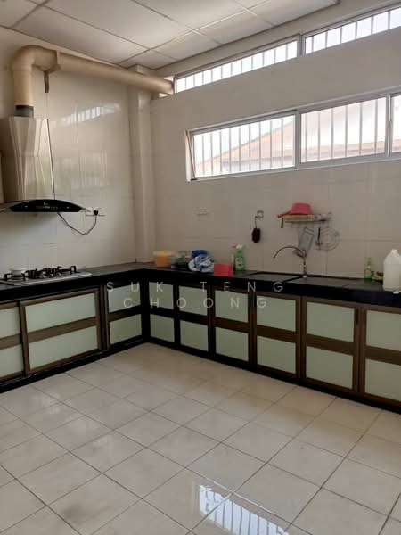 Twin Villa for Sale in Tampoi (Johor) - Suk Teng Choong - Kitchen - PropertyGuru.com.my
