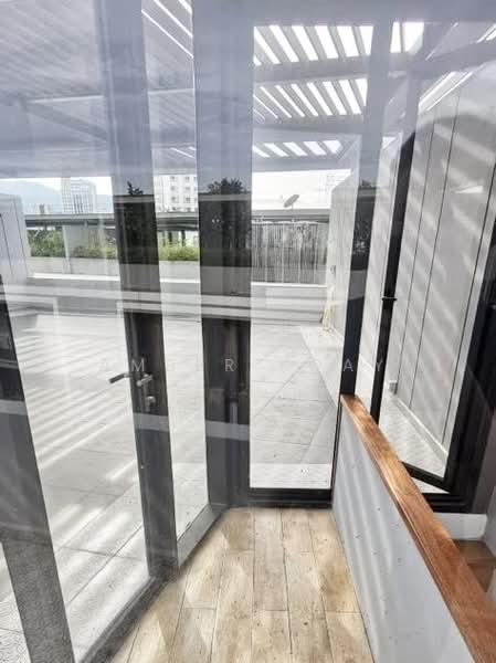 Condominium for Rent at Shorefront Residences - Amber Koay - Balcony - PropertyGuru.com.my