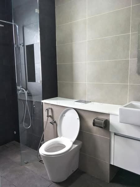 Setia Sky 88 untuk Untuk Disewa - RM 2,500 /bulan, Apr 2026 - Bathroom - PropertyGuru.com.my