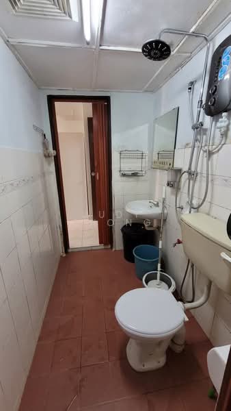 Vista Saujana untuk Untuk Dijual - RM 235,000, Apr 2026 - Bathroom - PropertyGuru.com.my