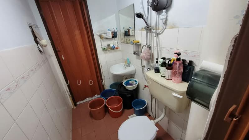 Vista Saujana untuk Untuk Dijual - RM 235,000, Apr 2026 - Bathroom - PropertyGuru.com.my