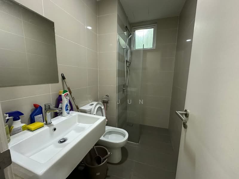 Servis Apartment untuk Disewa di Southbank Residence - Yi Jun - Bathroom - PropertyGuru.com.my