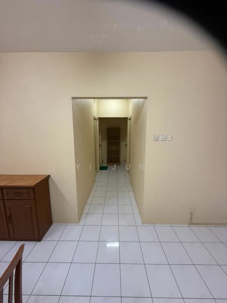Apartment for Rent at Pangsapuri Saraka - Yi Jun - Corridor - PropertyGuru.com.my