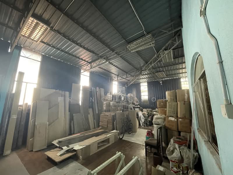 Semi-D Factory for Sale in Taman Perindustrian Kip (Kepong) - Francis Soh - Interior - PropertyGuru.com.my