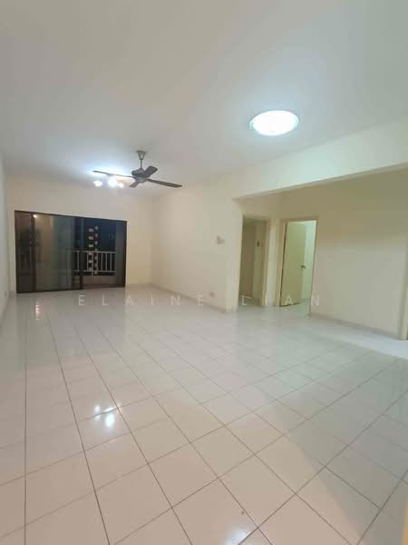 Kondominium untuk Dijual di Sri Putramas - Elaine Lian - Living Room - PropertyGuru.com.my