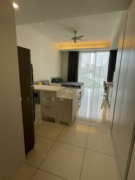 M Suites untuk Untuk Dijual - RM 450,000, Apr 2026 - Living Room - PropertyGuru.com.my