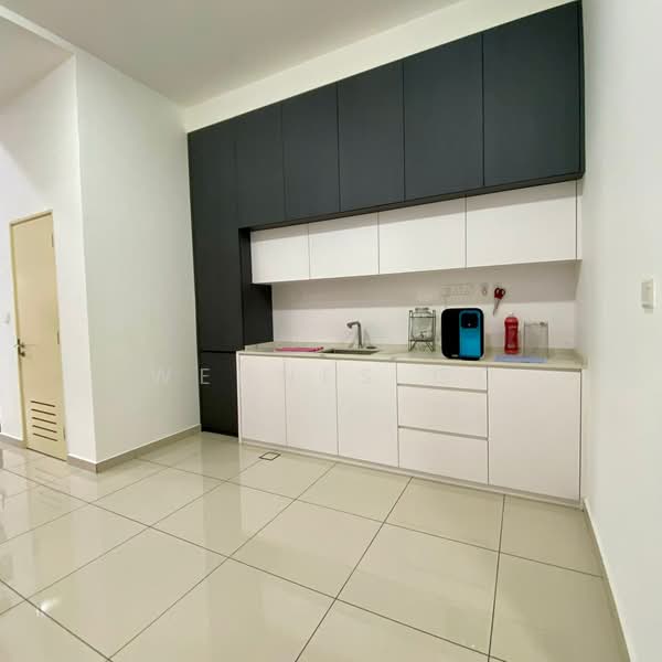 Cluster House for Sale in Johor Bahru (Johor) - Wennes Go - Kitchen - PropertyGuru.com.my