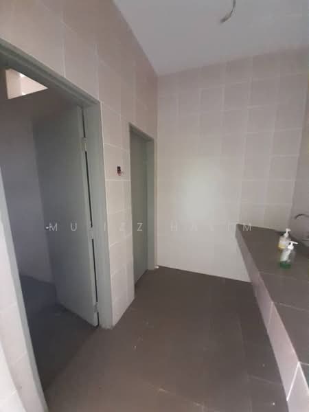 Shop / Office for Rent in Shah Alam (Selangor) - Mu'izz Halim - Interior - PropertyGuru.com.my