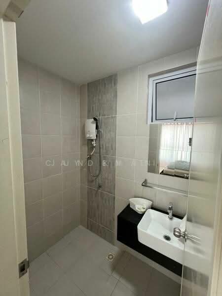 Condominium for Rent at Imperial Grande - Cayden Lim - Bathroom - PropertyGuru.com.my