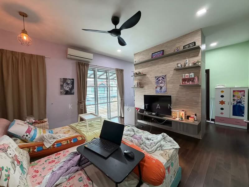 Rumah Teres untuk Dijual di Batu Caves (Selangor) - Kelven Tan - Bedroom - PropertyGuru.com.my