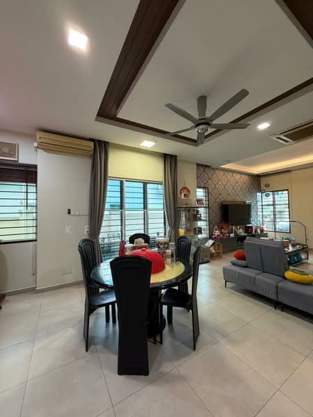 Rumah Teres untuk Dijual di Batu Caves (Selangor) - Kelven Tan - Living Room - PropertyGuru.com.my