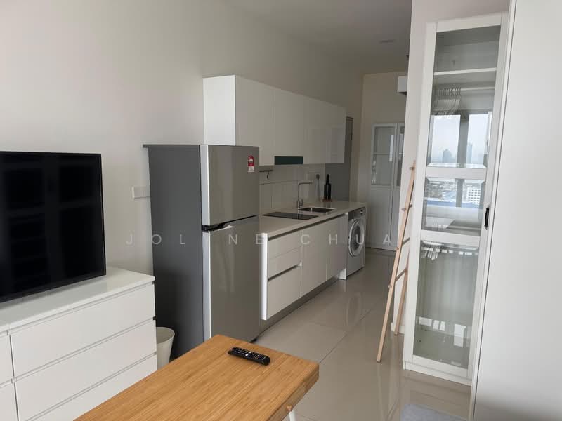 Residential Suites @ HighPark untuk Untuk Disewa - RM 1,700 /bulan, Apr 2026 - Kitchen - PropertyGuru.com.my